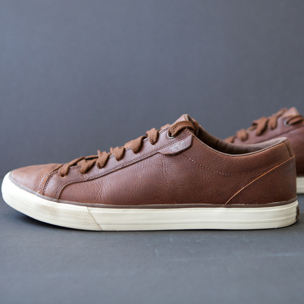 Teva Roller Brown Leather Sneaker Size 12